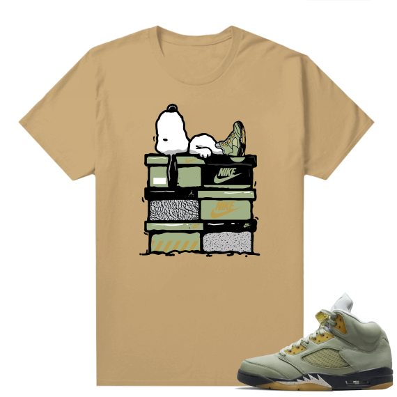 Jade Horizon 5s  Tees Tan Sneakerhead Snoopy